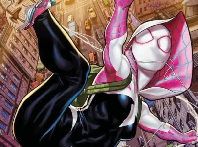 spider gwen shows off viral sneakers in marvel s earth 616