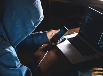 karachi man arrested for hacking over 100 women s phones social media accounts karachi man arrested for hacking over 100 women s phones social media accounts