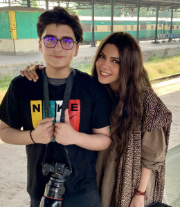 hadiqa kiani celebrates her son s 15th birthday