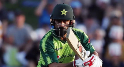 mohammad hafeez retires from international cricket