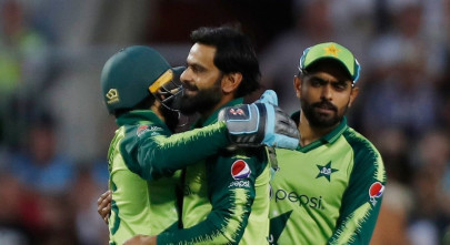 babar s captaincy is like a sacred cow that cannot be criticized says hafeez babar s captaincy is like a sacred cow that cannot be criticized says hafeez