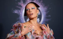 halsey claims music label blocked new album due to disappointing sales numbers halsey claims music label blocked new album due to disappointing sales numbers