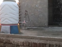 one dies three critical after inhaling toxic gas