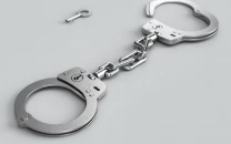 man shot near data darbar