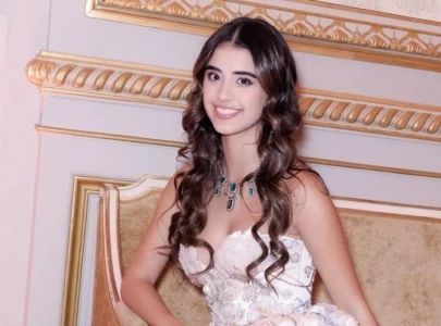 hannah husain makes history as the first pakistani debutante at le bal