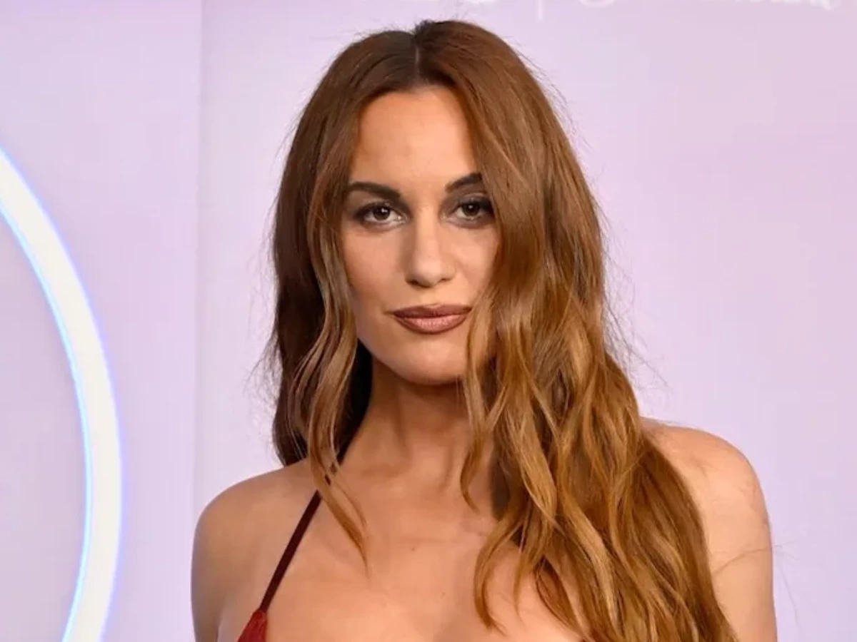 hannah berner lands hosting gig on paramount dating series making love