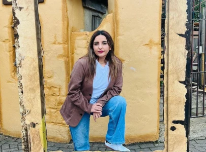 hareem shah teases bigg boss season 17 invite asks fans if she should go