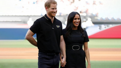 uk royal wars harry meghan final three episodes to land uk royal wars harry meghan final three episodes to land