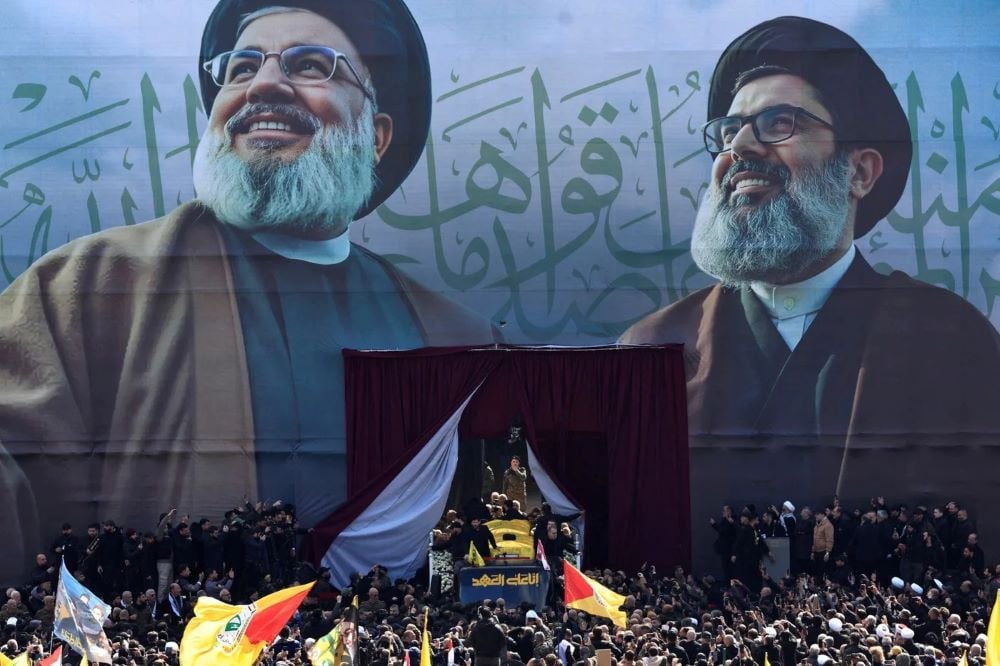 mourners gather during a public funeral ceremony for late hezbollah leaders hassan nasrallah and hashem safieddine photo reuters