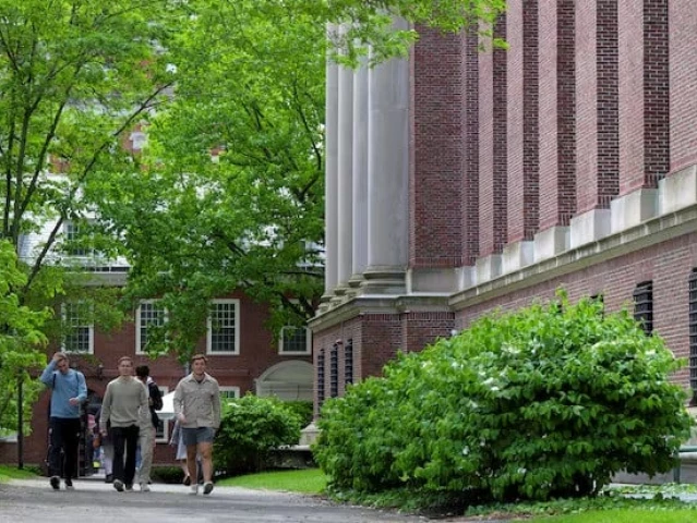 students walk on the campus of harvard university in cambridge massachusetts u s may 23 2025 photo reuters students walk on the campus of harvard university in cambridge massachusetts u s may 23 2025 photo reuters