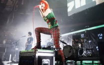 why did hayley williams delete her album before dropping 17 singles why did hayley williams delete her album before dropping 17 singles