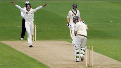 australian coach lauds pakistan fast bowlers