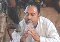 a passerby splashes water on his face from a hand pump to cool off amid scorching heat in saddar as residents brace themselves for the sweltering peak summer months ahead photo jalal qureshi express a passerby splashes water on his face from a hand pump to cool off amid scorching heat in saddar as residents brace themselves for the sweltering peak summer months ahead photo jalal qureshi express