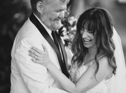 heather mccomb ex wife of james van der beek remarries actor scott michael campbell