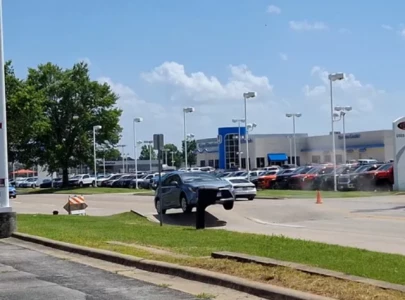 heatwave causes missouri road to explode sends car airborne heatwave causes missouri road to explode sends car airborne
