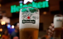 heineken to cut up to 6 000 jobs as gen z drinks less and beer sales decline