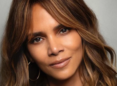 halle berry s boyfriend posts nsfw photo of actress in mother s day tribute