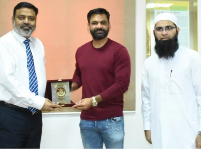 hafeez resumes education at uok after successful cricket career