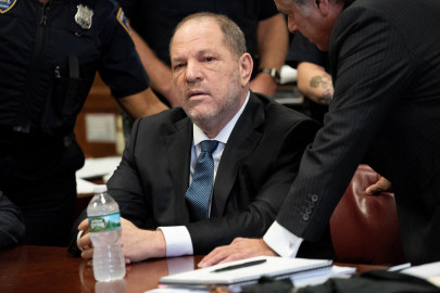 harvey weinstein accusers call 18 9 million settlement a cruel hoax harvey weinstein accusers call 18 9 million settlement a cruel hoax
