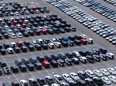 trump softens auto tariffs as us strikes first foreign trade deal