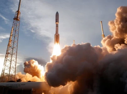 amazon launches first kuiper satellites challenges spacex s starlink amazon launches first kuiper satellites challenges spacex s starlink