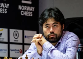 hikaru nakamura responds to backlash after throwing king piece at chess event hikaru nakamura responds to backlash after throwing king piece at chess event