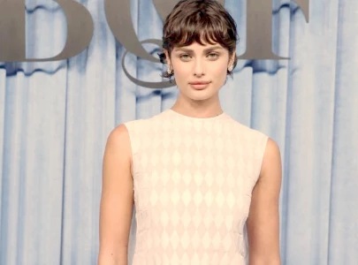 taylor hill snubbed by victoria s secret