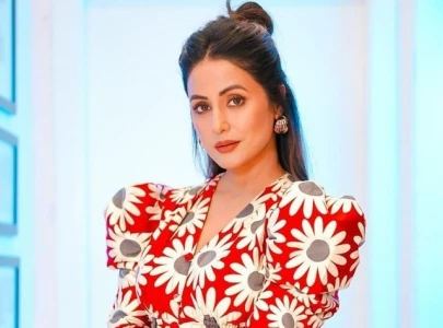 indian actress hina khan diagnosed with breast cancer indian actress hina khan diagnosed with breast cancer