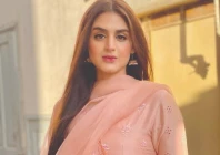 hira mani urges fans to hold on to faith amid despair hira mani urges fans to hold on to faith amid despair