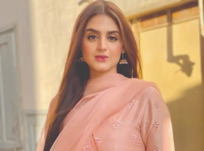 hira mani urges fans to hold on to faith amid despair hira mani urges fans to hold on to faith amid despair