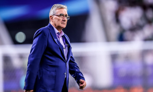 coach urges china to play with passion in world cup qualifiers
