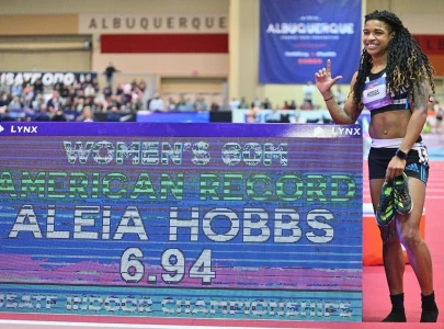 hobbs second fastest ever in 60m hobbs second fastest ever in 60m