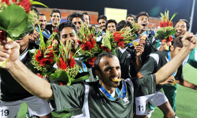 hockey team targets olympics world cup