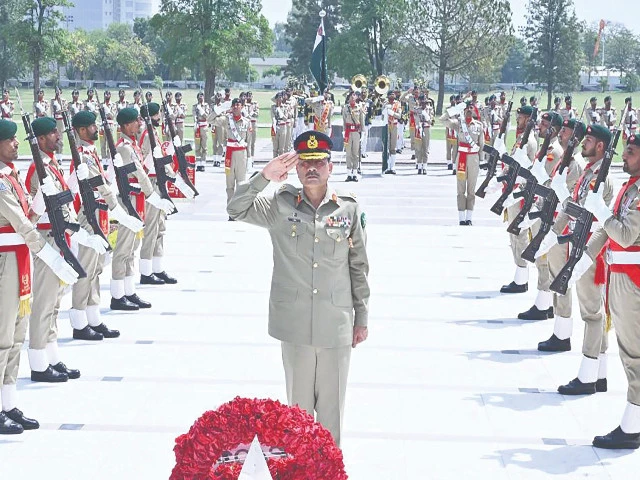 chief of army staff field marshal asim munir salutes after laying wreath at the martyrs monument at the ghq in rawalpindi photo afp chief of army staff field marshal asim munir salutes after laying wreath at the martyrs monument at the ghq in rawalpindi photo afp