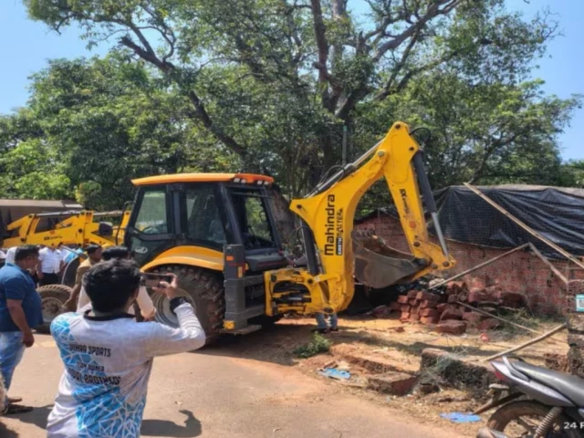 bulldozer action against maharashtra man for raising pakistan zindabad slogan photo nitish n rane x handle via financial express