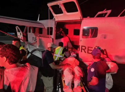 12 dead five survive as plane crashes near roatan island honduras 12 dead five survive as plane crashes near roatan island honduras