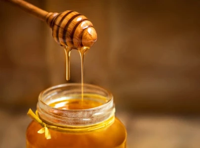 ten health benefits of one teaspoon of honey ten health benefits of one teaspoon of honey