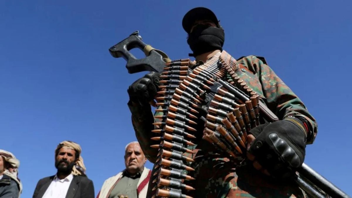 A Houthi source said blocking Israeli-linked shipping is only “a first step,” warning that further escalation could lead to broader restrictions on vessels heading to Israel. PHOTO: REUTERS