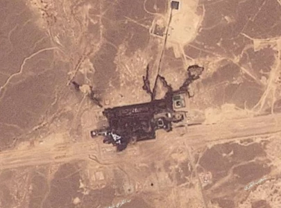 saudi arabia s key oil pipeline hit by projectiles sparking fires cnn