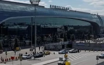 moscow airports shut amid drone threat