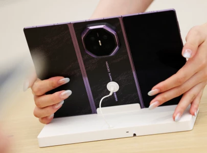 huawei xiaomi launch new foldable smartphones ahead of apple event huawei xiaomi launch new foldable smartphones ahead of apple event