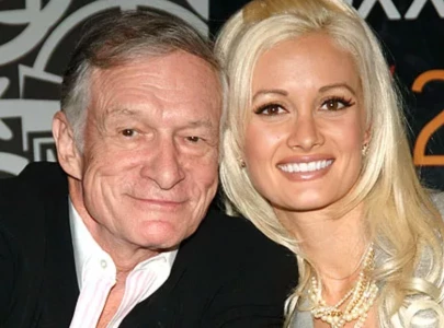 holly madison recalls weird scene inside hugh hefner s playboy mansion holly madison recalls weird scene inside hugh hefner s playboy mansion
