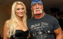 brooke hogan questions circumstances around father hulk hogan s death offers to fund autopsy brooke hogan questions circumstances around father hulk hogan s death offers to fund autopsy