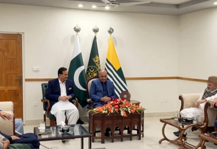 the aphc convener briefed the ajk president on the latest situation in iiojk and the challenges faced by hurriyat leaders and activists photo app