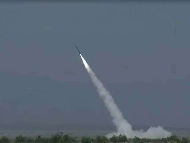 Pakistan successfully test-fires first extended-range Fatah-2 hypersonic ballistic missile