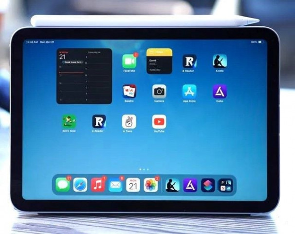 the new ipad mini does not offer enough to entice users to abandon previous versions photo the verge the new ipad mini does not offer enough to entice users to abandon previous versions photo the verge