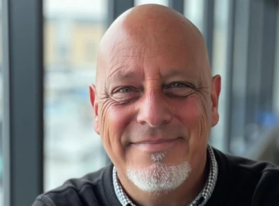 flight attendant ian epstein remembered for humor and kindness after d c plane crash flight attendant ian epstein remembered for humor and kindness after d c plane crash