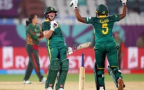 de klerk steers south africa to last over win against bangladesh de klerk steers south africa to last over win against bangladesh