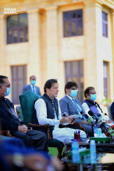 prime minister imran khan arrives in karachi photo pm office twitter