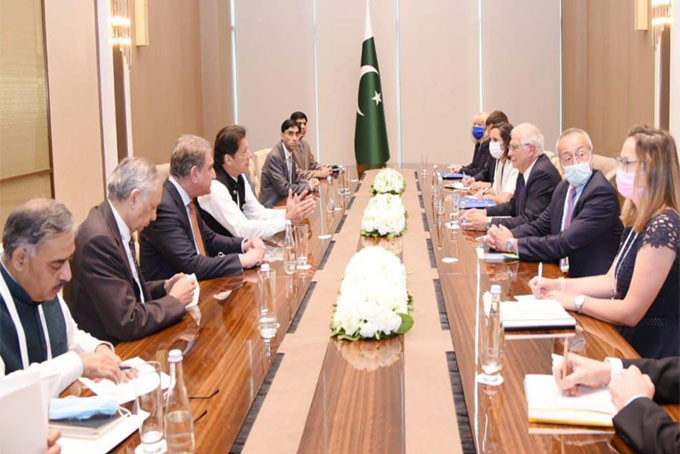 pm imran meeting eu representative photo radio pakistan